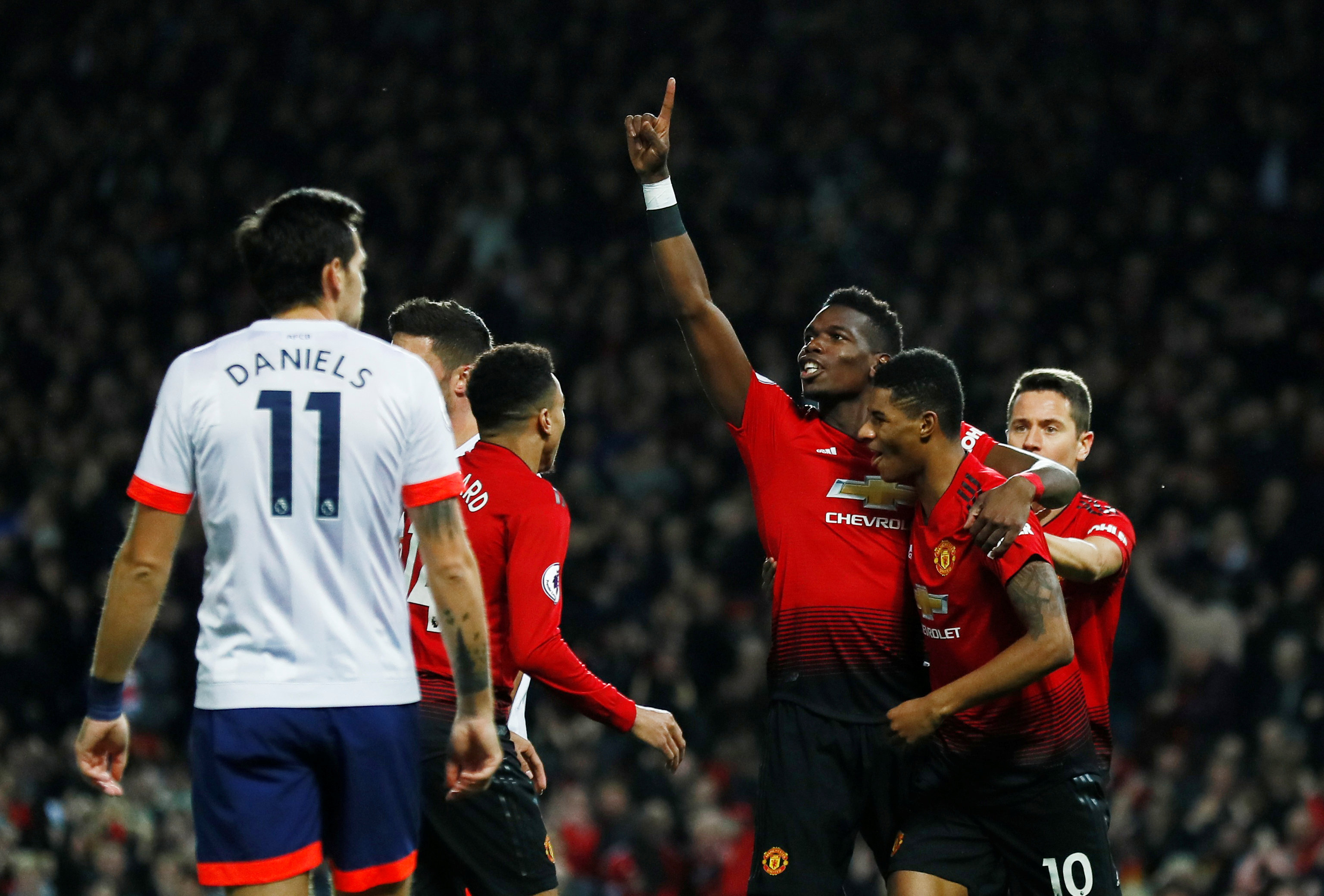 他的每一个 他的每一个